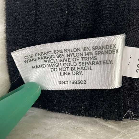 Avenue Body Bra Back 3 Hook Closure Umderwire Size 46B, Black - Picture 11 of 11